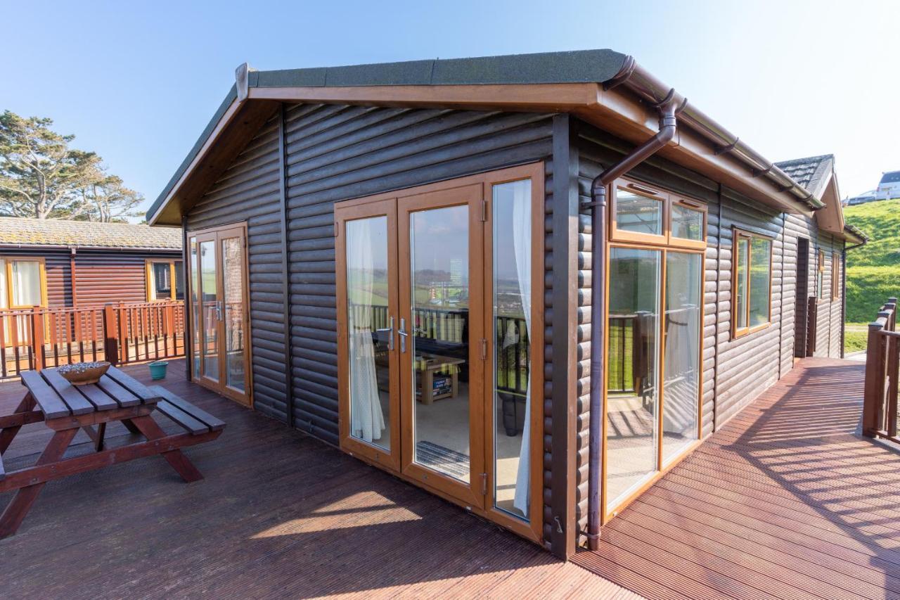 Finest Retreats - Serendipity Lodge Torpoint Kültér fotó